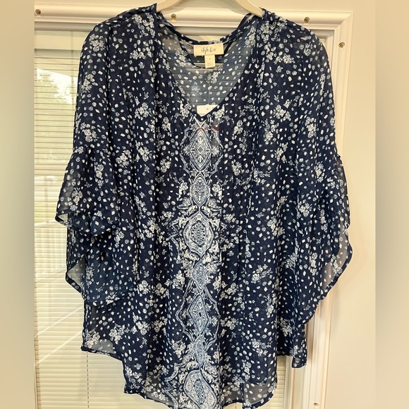 Style & Co Flowy Boho “Spring Awakens” Top - Picture 3 of 9